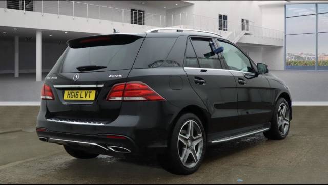 2016 Mercedes-Benz GLE 3.0 GLE350d V6 AMG Line (Premium) G-Tronic 4MATIC Euro 6 (s/s) 5dr