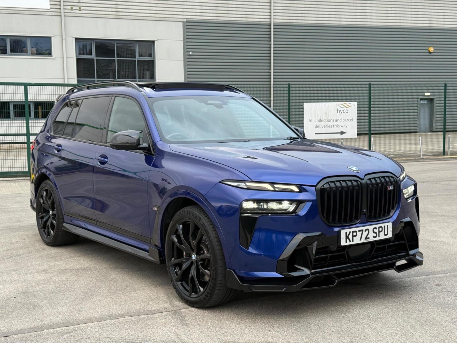 2022 BMW X7