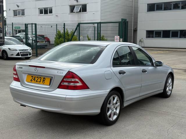 2006 Mercedes-Benz C Class 2.1 C200 CDI Classic SE 4dr