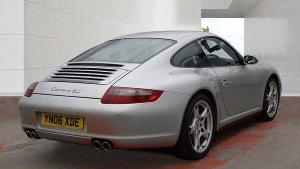 2006 Porsche 911 3.8 997 Carrera 4S Tiptronic S AWD 2dr